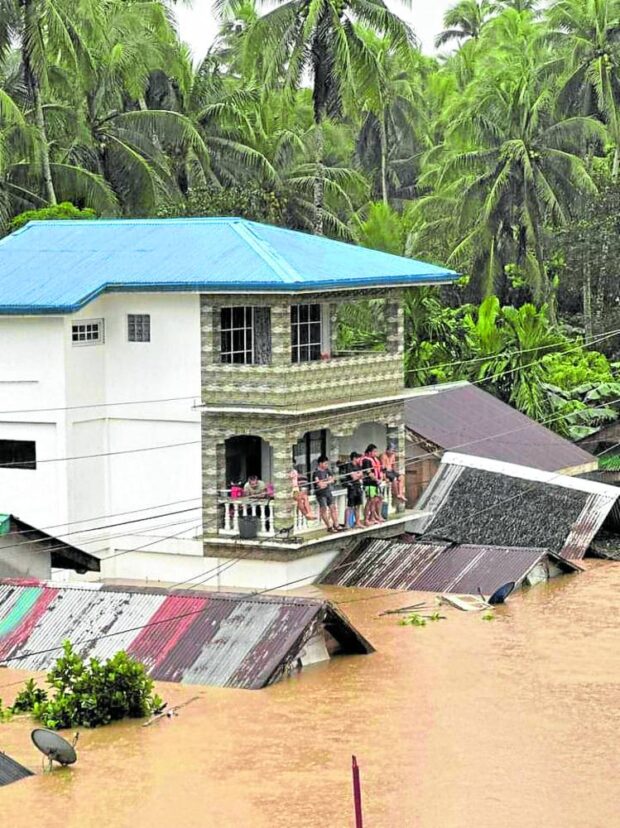 Severe flooding hits Samar, Panay islands
