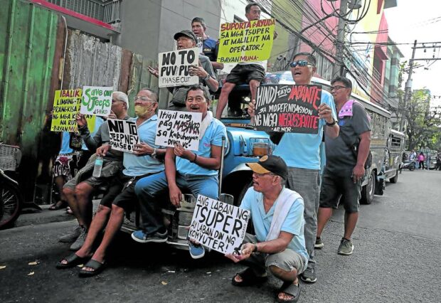 Amid PUV strike, DOTr chief firm on a ‘nonnegotiable’