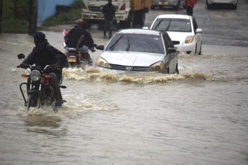 30 people dead in Kenya, Somalia as flash floods displace thousands