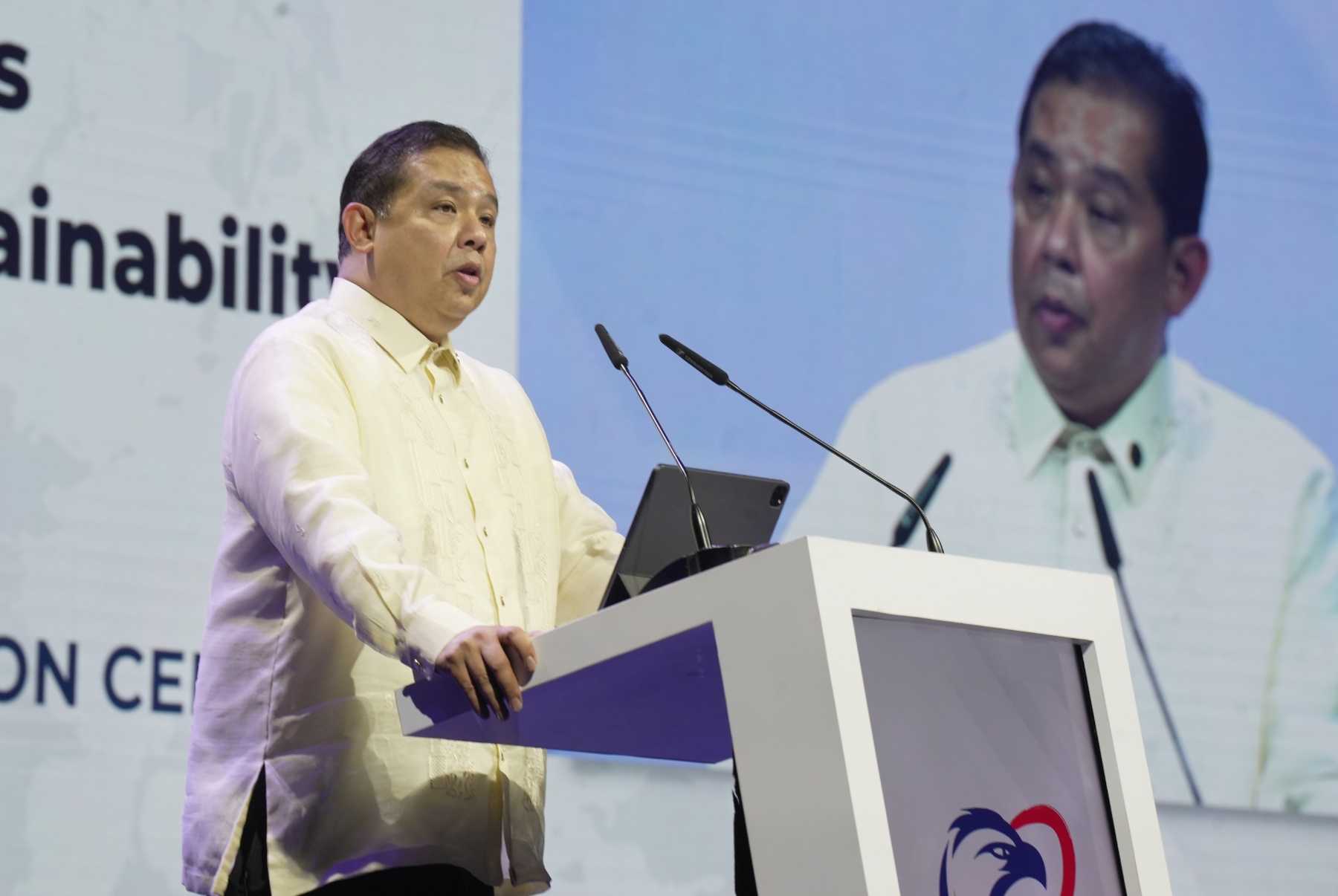House Speaker Ferdinand Martin Romualdez delivers his welcoming message on Thursday (November 23, 2023) at the Asia Pacific Parliamentary Forum in Pasay city. (Photo from office of the Speaker) apff maharlika