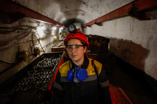 Ukraine's coal mines turn to women to solve wartime staff shortages