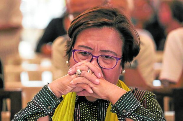 De Lima eyes suing bloggers that ‘degraded’ her as a woman