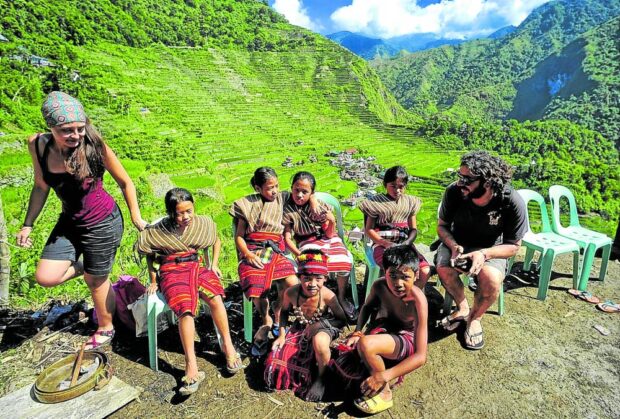 Government experts plan to use microwave relay towers in some of the Cordillera’s highest mountainsto provide wireless internet connections to schools in remote communities, like Ifugao, home of the world-famous rice terraces.