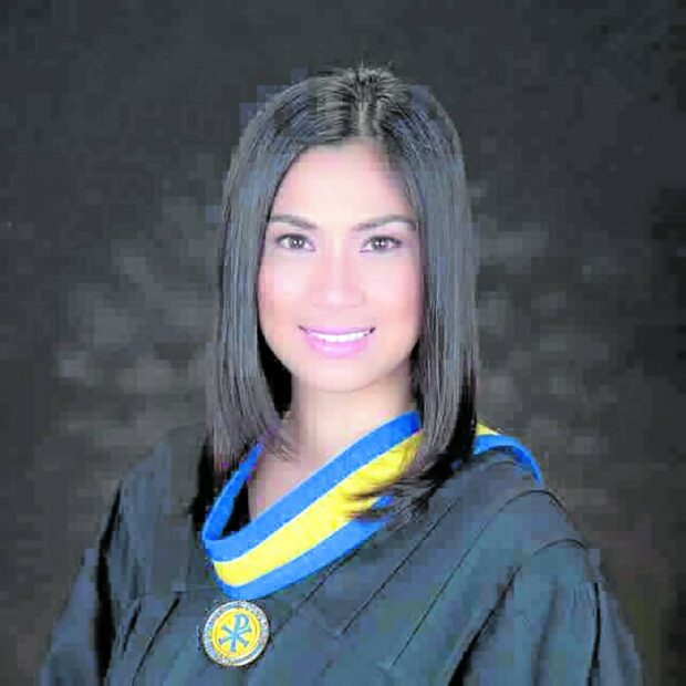 Celebs turn back-to-school dreams into reality. Diana Zubiri graduates with a degree in applied arts major in theater arts from Miriam College in 2015. —DIANA ZUBIRI/ INSTAGRAM