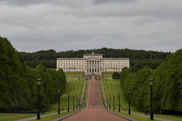 Britain offers funds to revive Northern Ireland government