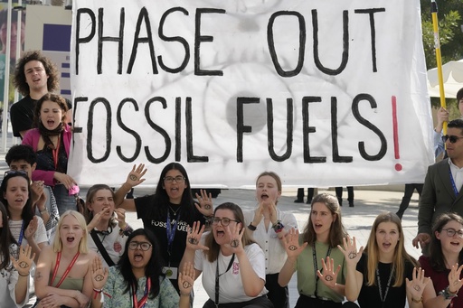Church leaders push for end to fossil fuels use at COP 28
