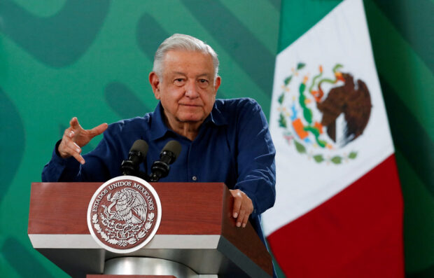 Armed men kidnapped 32 migrants in Mexico for extortion, says president
