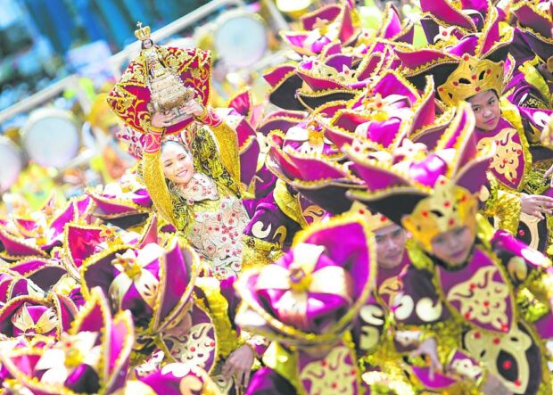 Sinulog reaches fever pitch