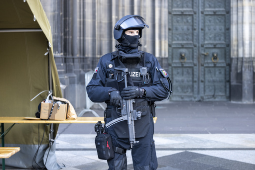 Germany detains fifth suspect linked to Cologne Cathedral threat