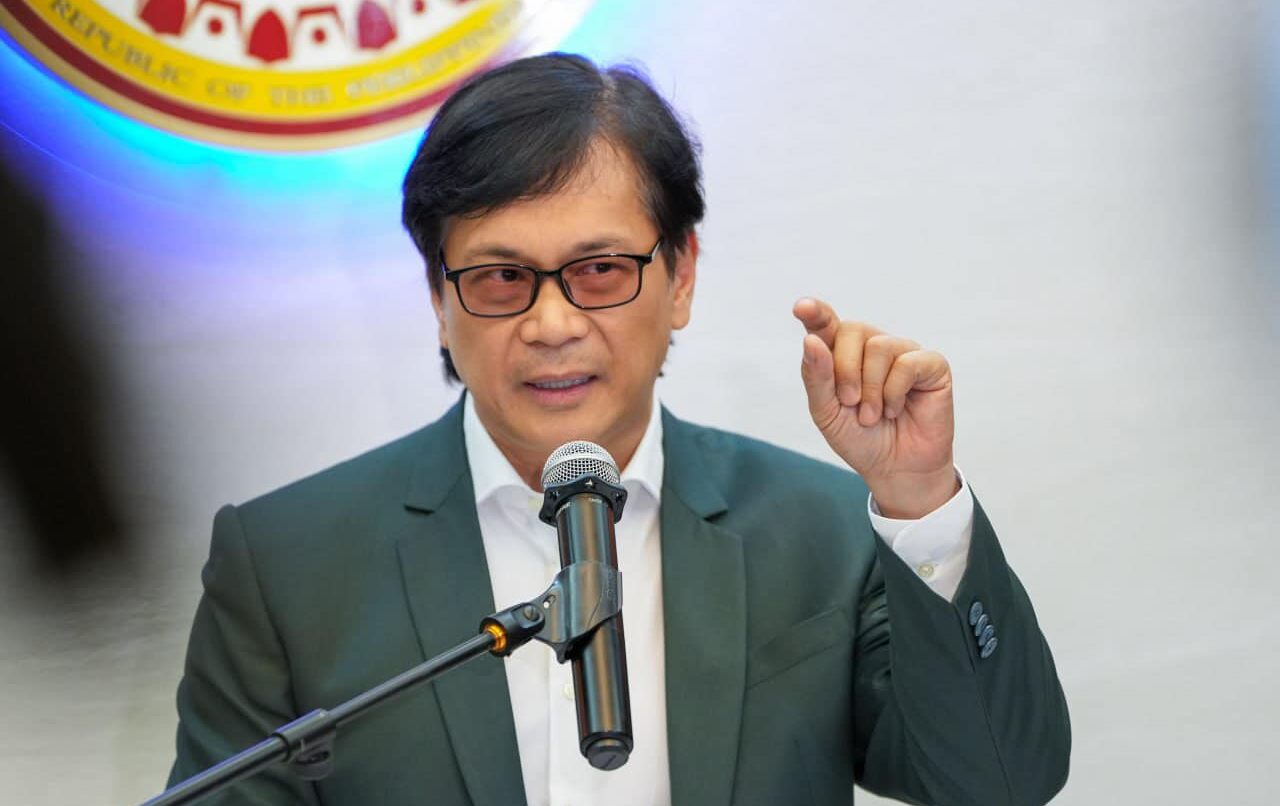 Abalos warns LGUs anew vs project fund ‘fixers’