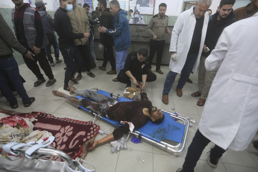UN: Palestinians dying in hospitals; 60,000 wounded overwhelm doctors