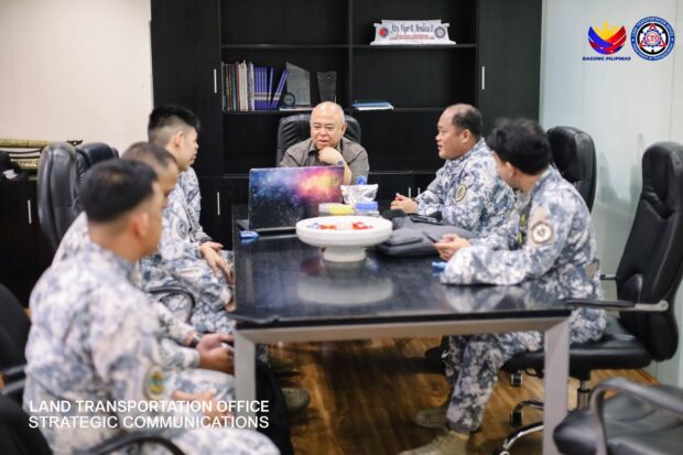 LTO chief Assistant Secretary Atty. Vigor Mendoza II meets with officials from the Philippine Coast Guard to discuss the finalization of the “No Registration, No Travel” policy strategic plans. The meeting happened on January 28. 