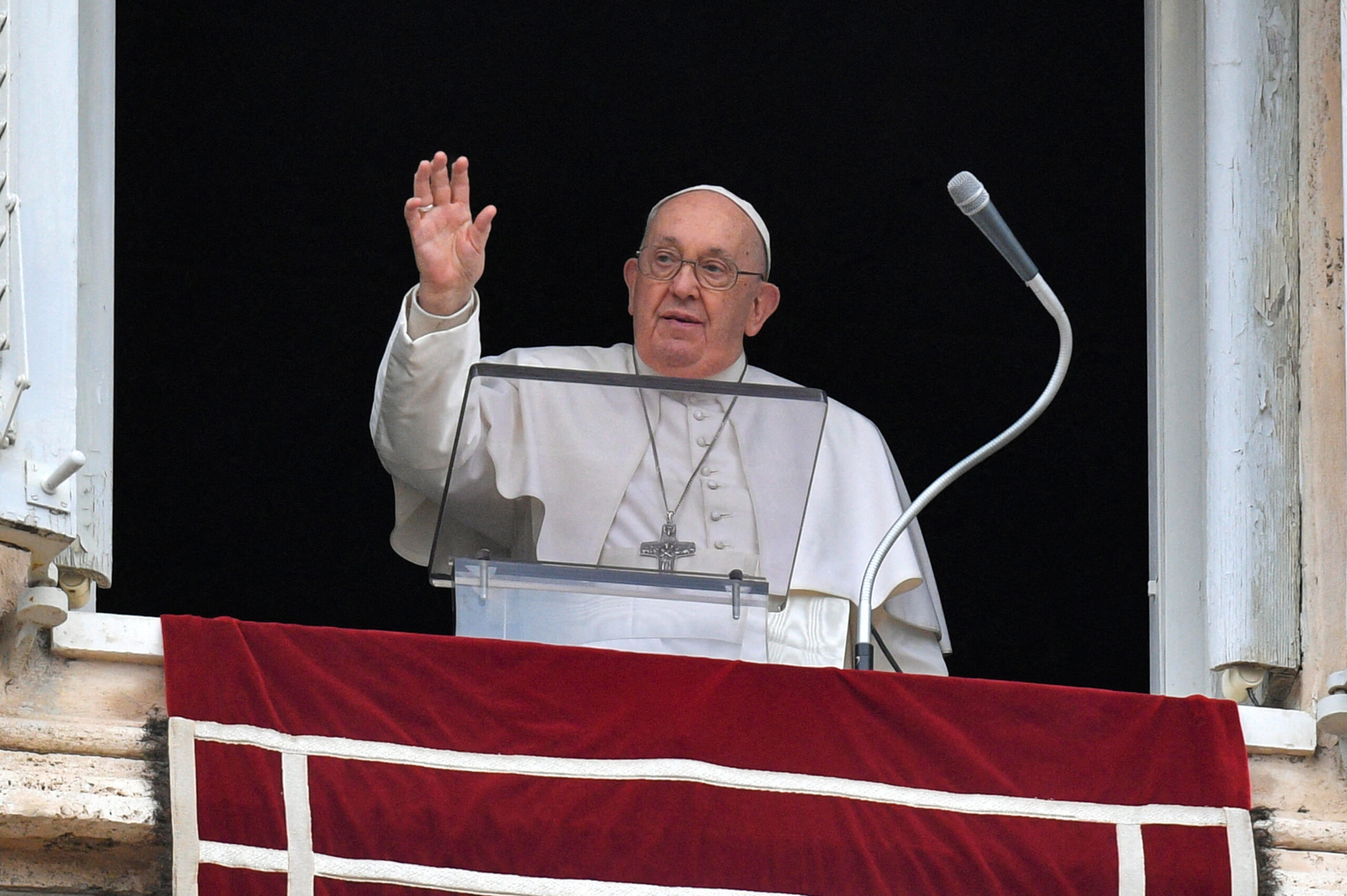 Pope Defends Same-sex Blessings Declaration