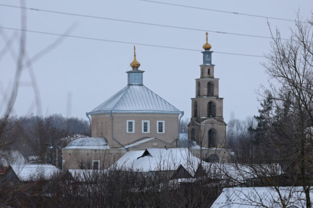 Russia accuses Ukraine of killing 65 of its own PoWs 