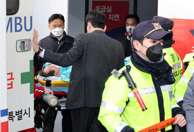 South Korea opposition leader leaves ICU after knife attack--surgeon