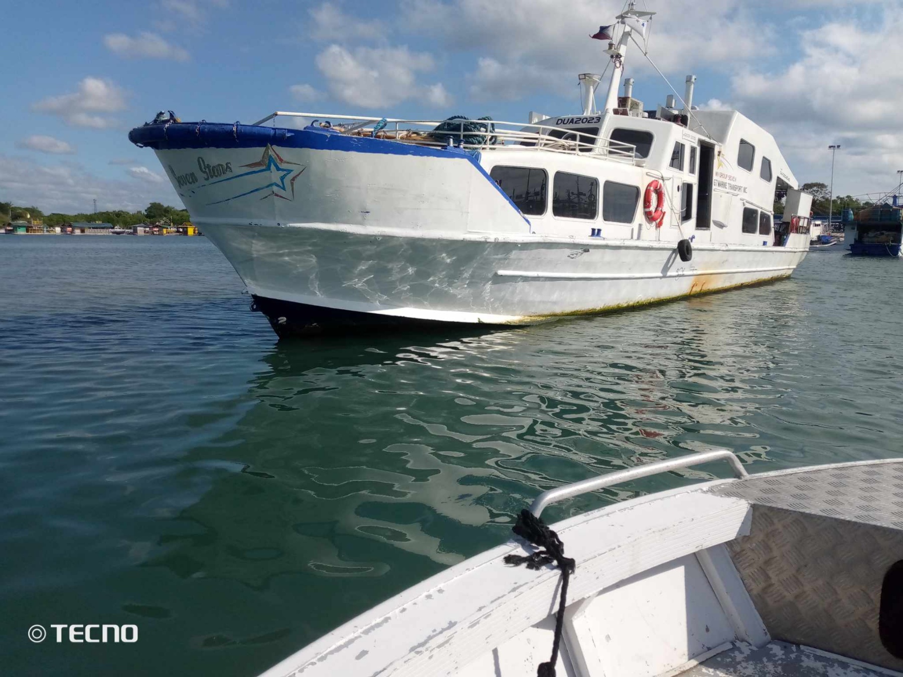 All eight crew members on board a vessel that ran aground off Calatagan, Batangas, on Friday are safe and in good physical condition, the Philippine Coast Guard (PCG) Southern Tagalog said.