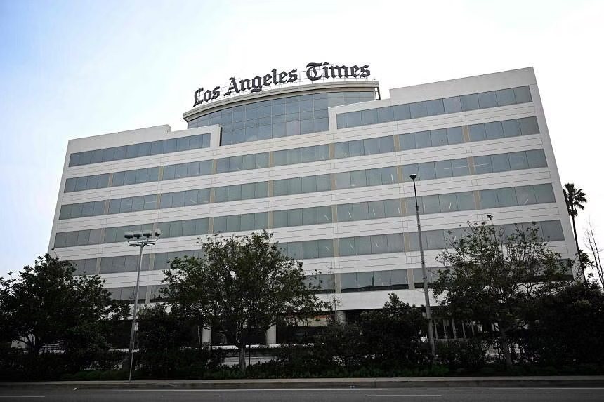 Los Angeles Times cuts a fifth of newsroom jobs