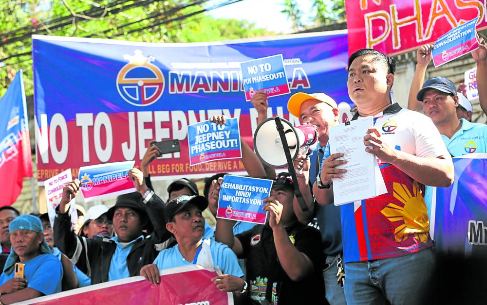 Transport Group Sues Gov’t Execs Over PUVMP