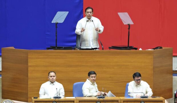 UP FOR REVIEW The House of Representatives, led by Speaker Martin Romualdez, convenes on Monday to constitute itself into a Committee of theWhole House as it starts deliberating on the amendments to the economic provisions of the 1987 Constitution. —HOUSE OF REPRESENTATIVES PHOTO