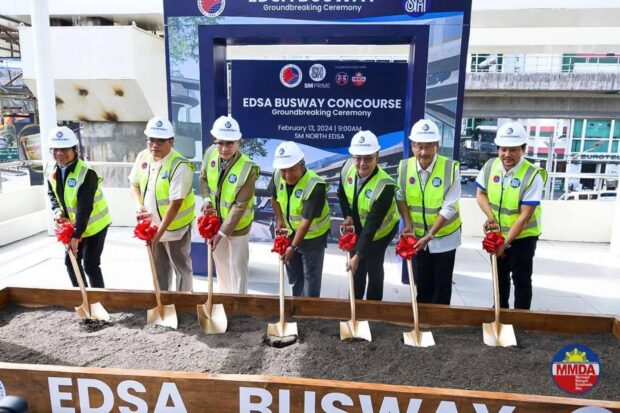 PHOTO: Groundbreaking ceremony of the Edsa Busway Concourse in Quezon City on February 13, 2024. STORY: DOTr leads Edsa Busway Concourse groundbreaking