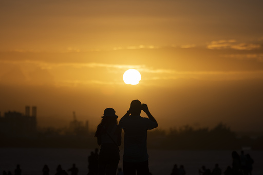 Globe breaks heat record for 8th straight month