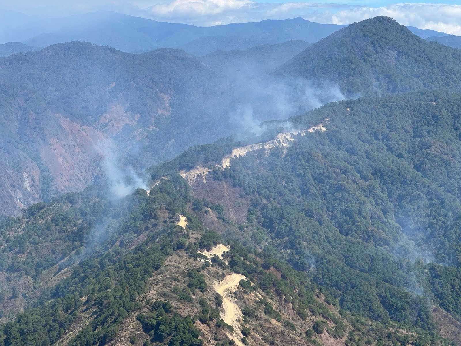 The Philippine Air Force (PAF) on Wednesday said it continued its heli bucket operations in Benguet to suppress the forest fire in the province. 