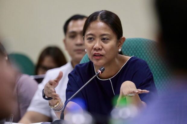 A resolution seeking probe on the reported deaths linked to the unauthorized use of intravenous (IV) glutathione has been filed in the Senate.