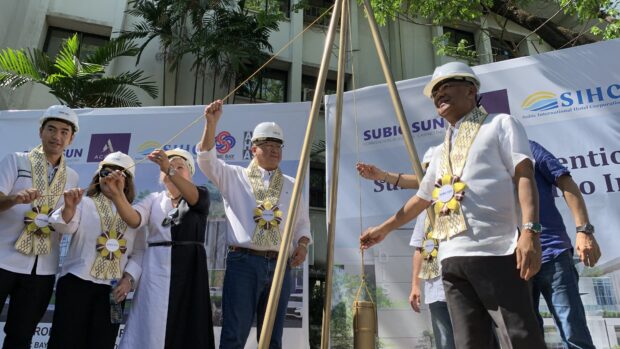 Officials of the Subic Bay Metropolitan Authority and Subic International Hotel Corporation lead the groundbreaking ceremony for the planned $300 million (P16.6 billion) Subic Sun Convention Resort and Casino inside the Subic Bay Freeport.
