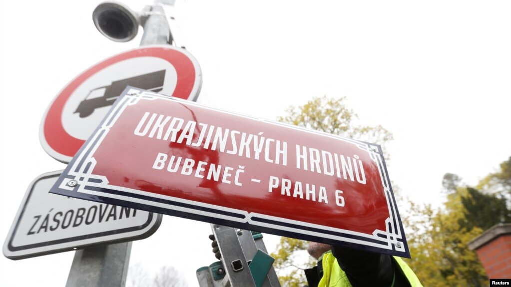 Petition calls for naming Prague streets after Tolkien heroes