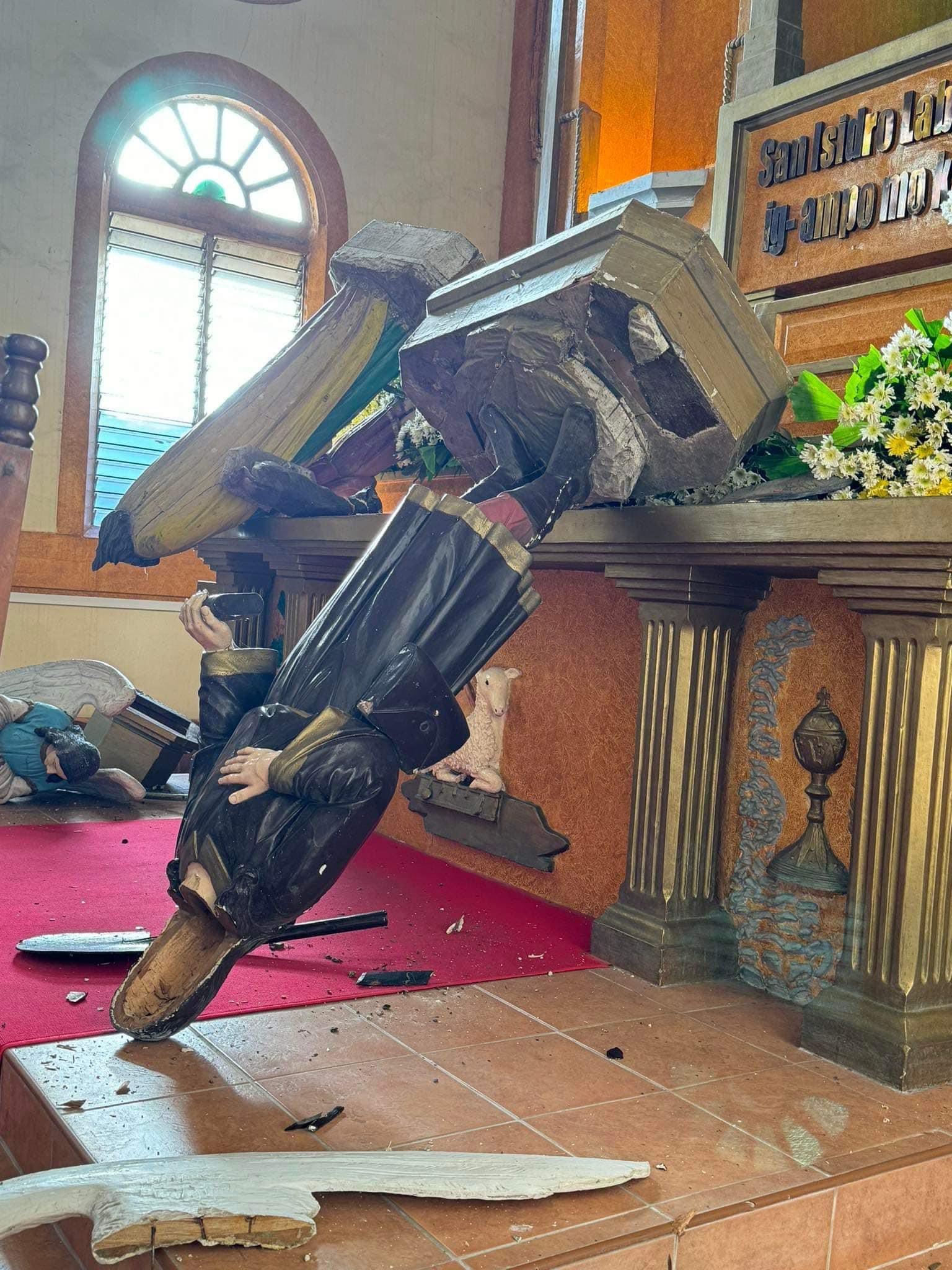 Binalbagan Church desecrated, 6 religious images destroyed