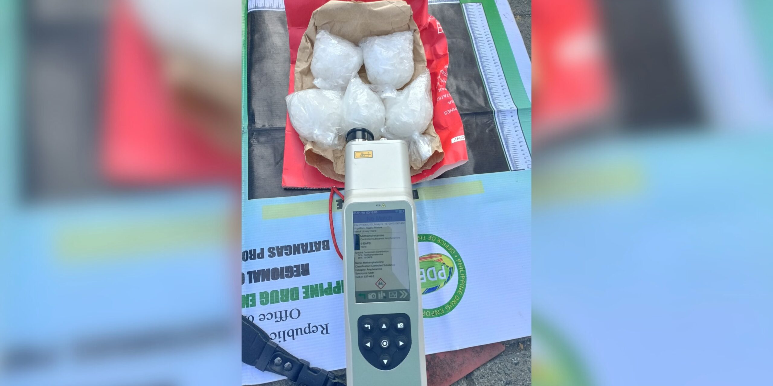 Local authorities seized 500 grams of suspected methamphetamine hydrochloride, locally known as “shabu,” in Batangas port with an estimated market value of P3.4 million. 