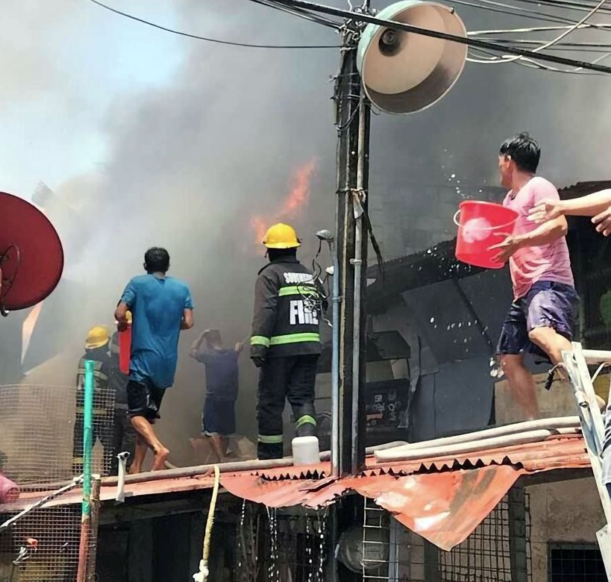 Fire hits a community in Fort Bonifacio in Taguig City