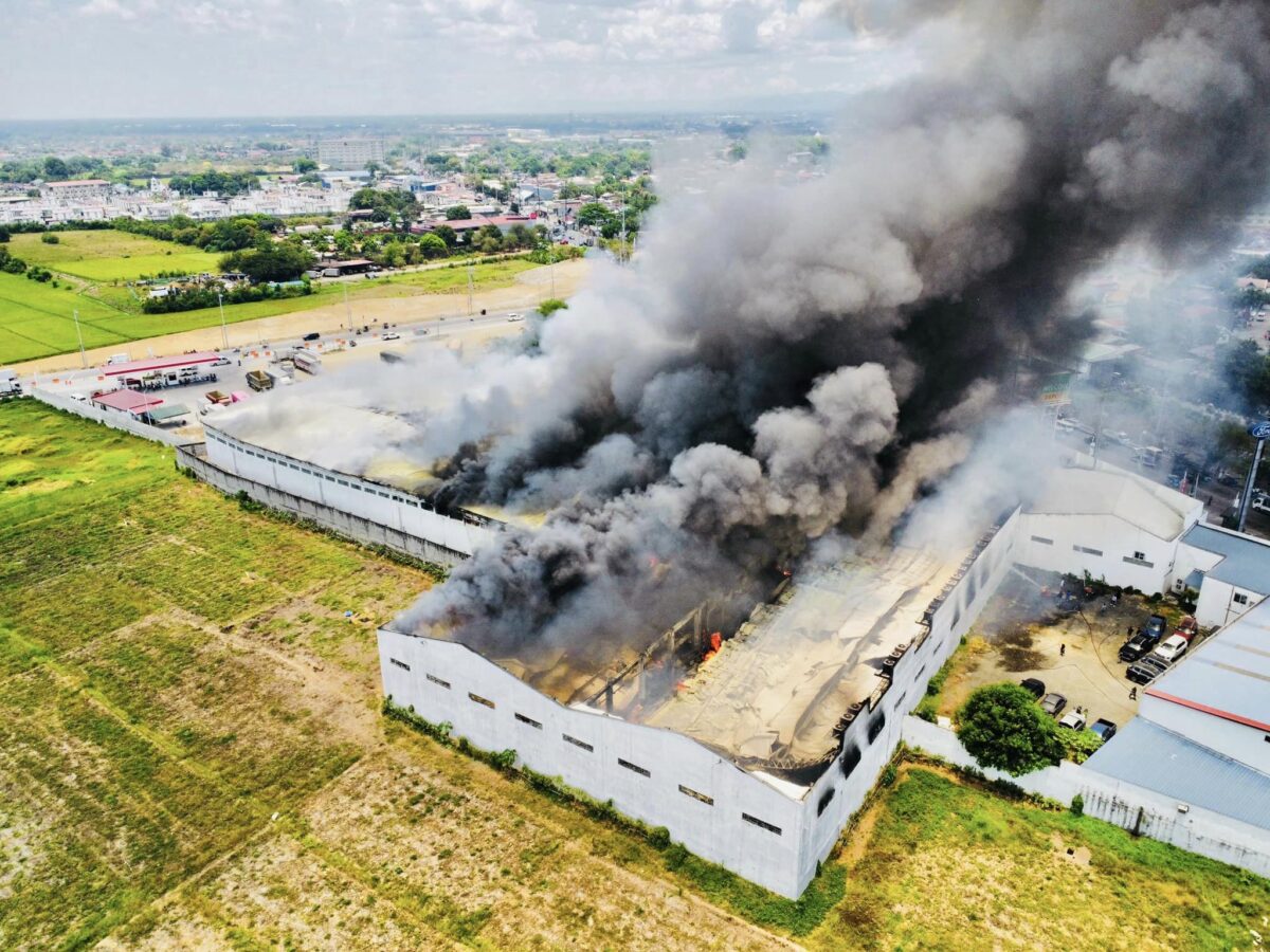 Fire hits home and construction supplies store in Baliwag, Bulacan
