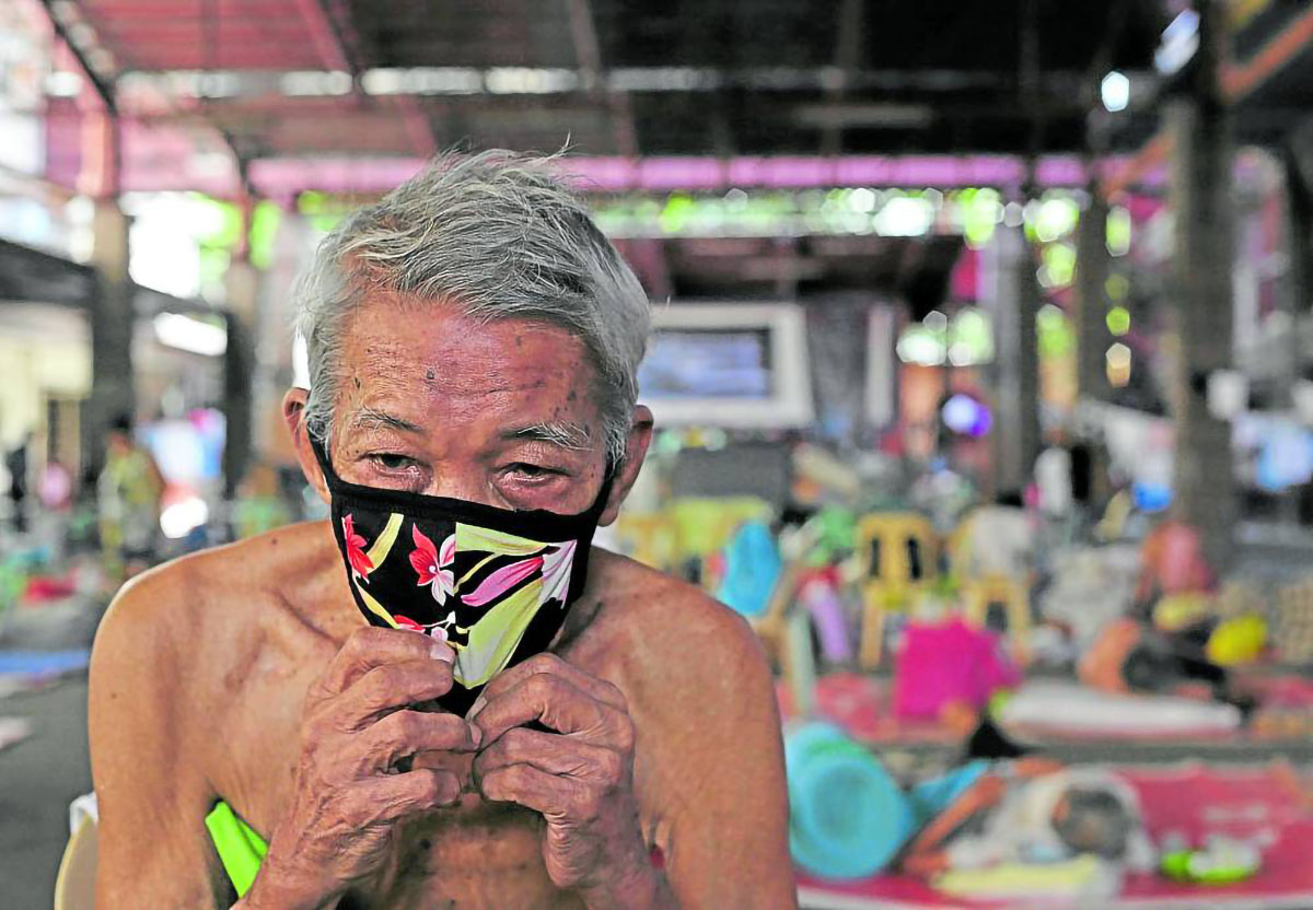Barangay ‘day care centers’ for elderly pushed