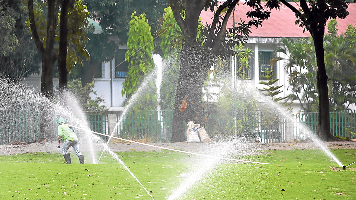 Golf courses in Metro, Rizal ordered to mind water use