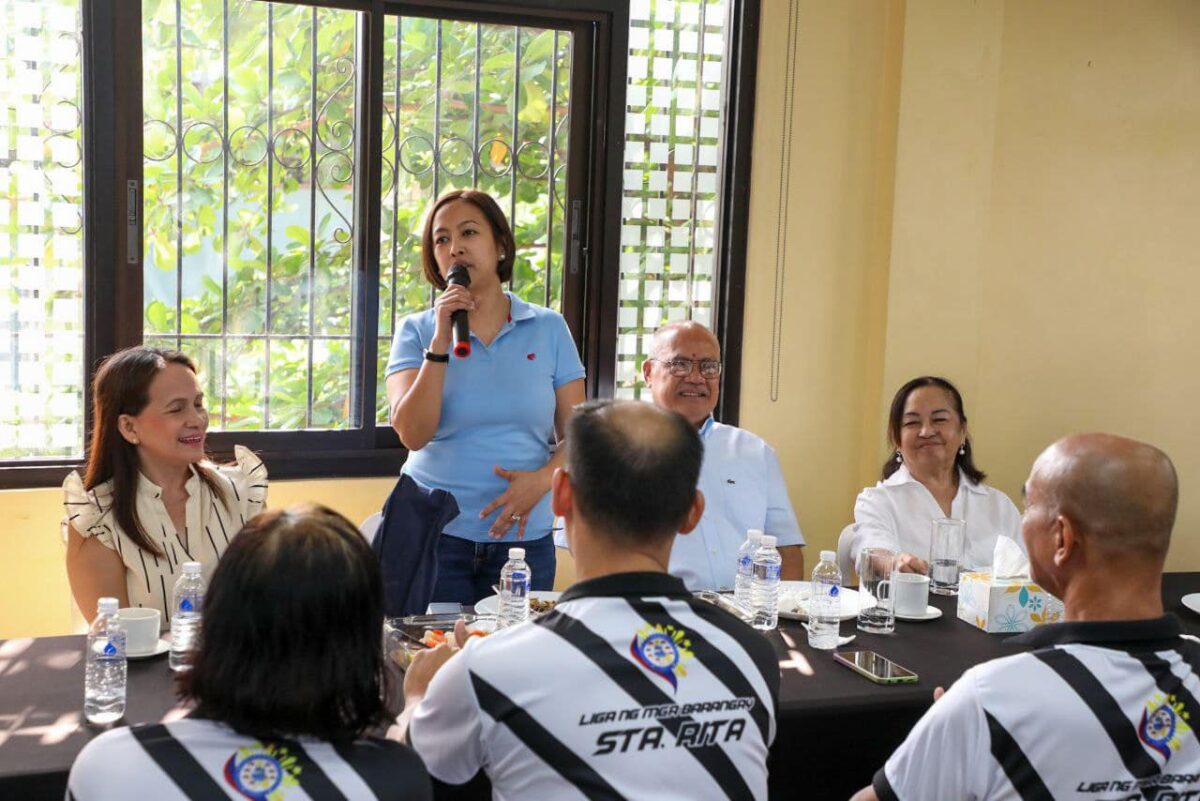 Makati City Mayor Abby Binay on Friday meets with local officials of Pampanga on Friday to share best practices in governing their respective jurisdictions. (Photo courtesy of My Makati Facebook page)