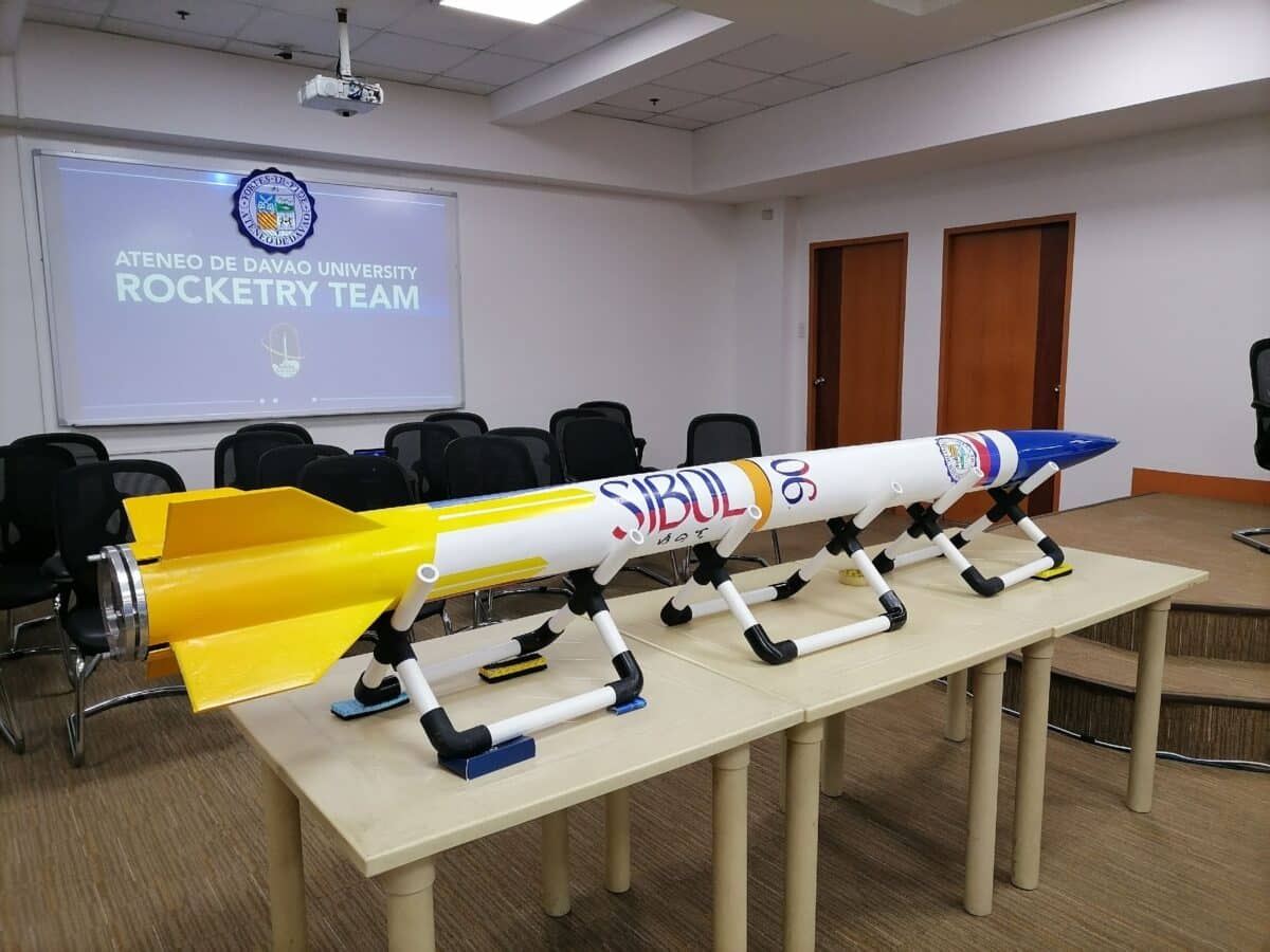 Ateneo students successfully launch rocket in US competition