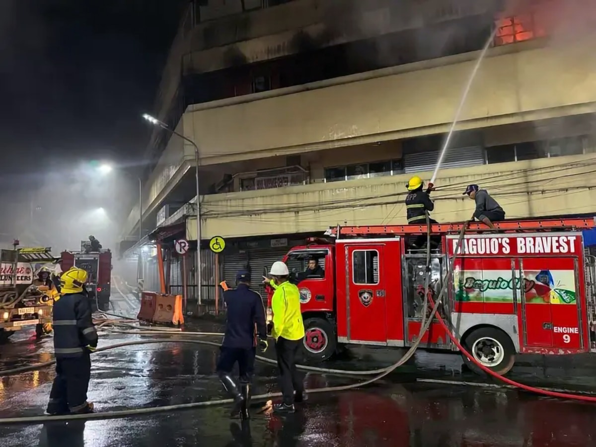 Fire ravages parts of oldest shopping mall in Baguio City