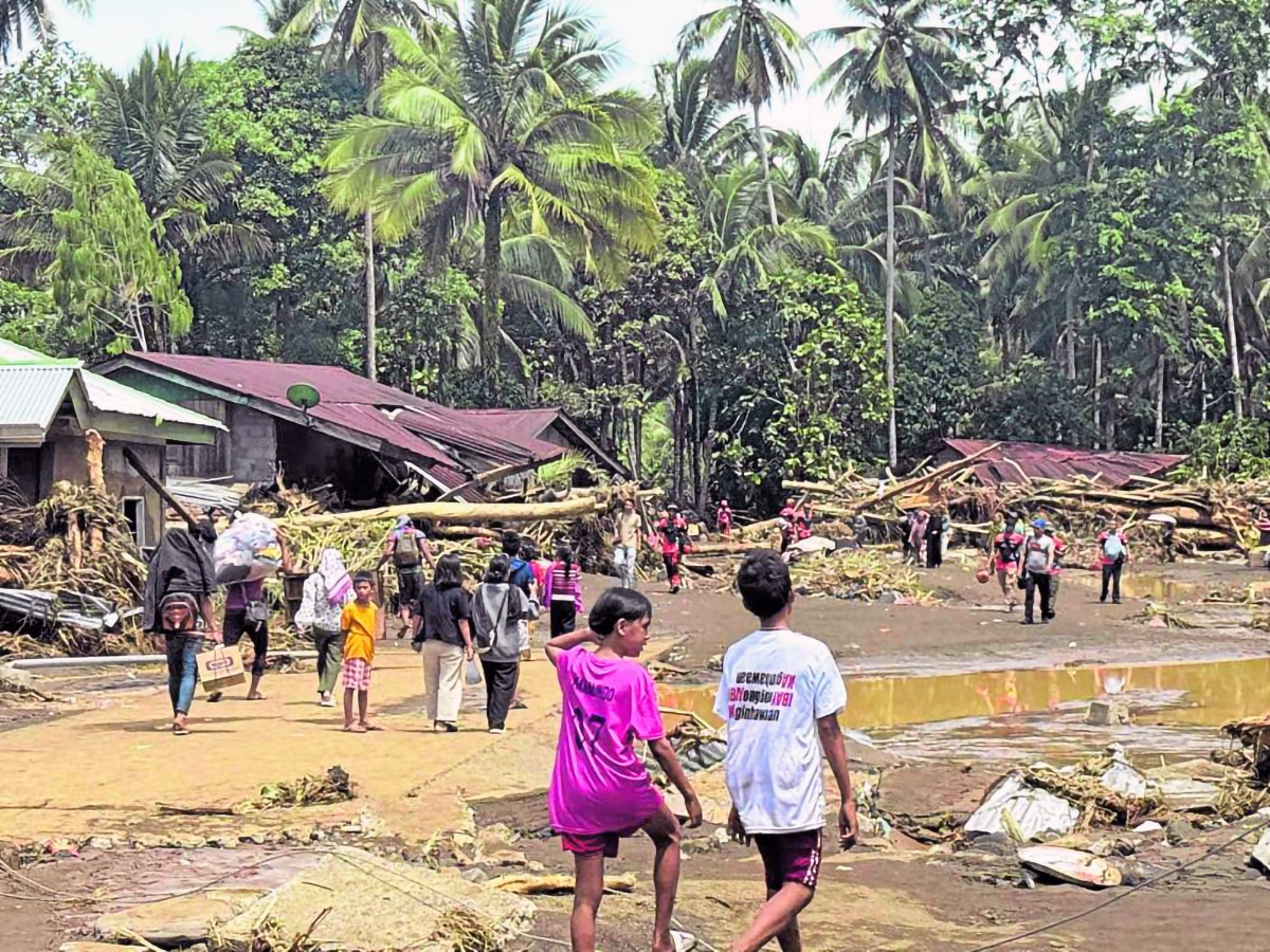 1 dead, 7 missing in Mindanao floods