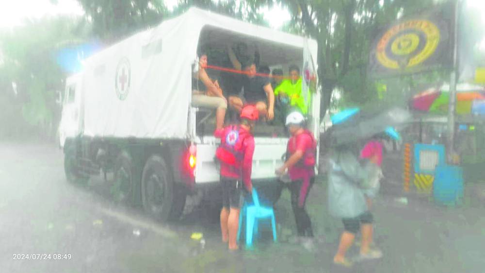 PH Red Cross urges continuing support for ‘Carina’ victims