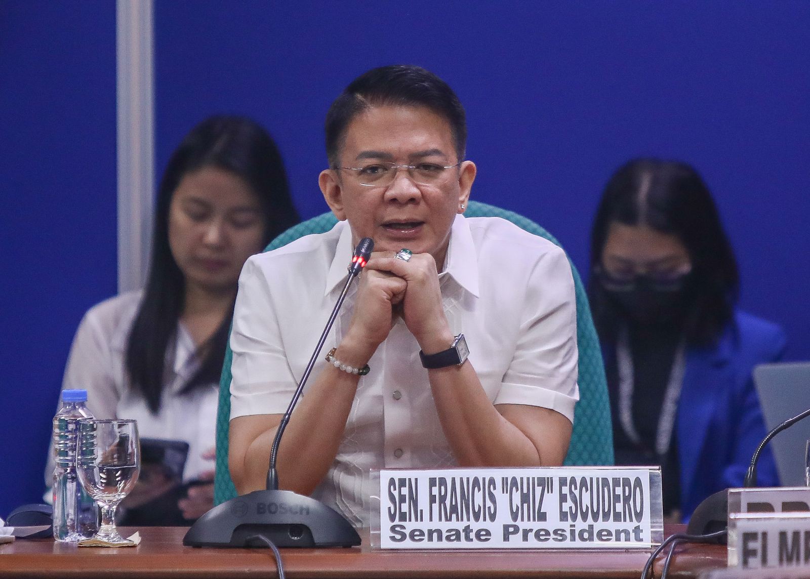Senate President Chiz Escudero called on the national government to refrain from meddling with elections in the Bangsamoro Autonomous Region in Muslim Mindanao (BARMM). 