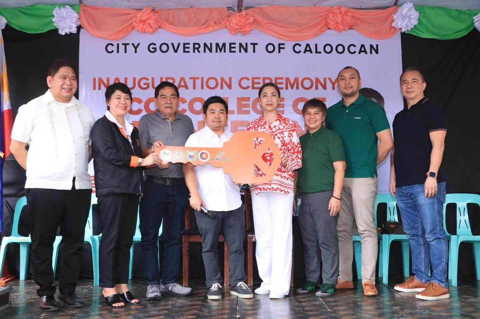 The University of Caloocan City (UCC) has inaugurated a new College of Engineering that will offer free engineering courses to students.