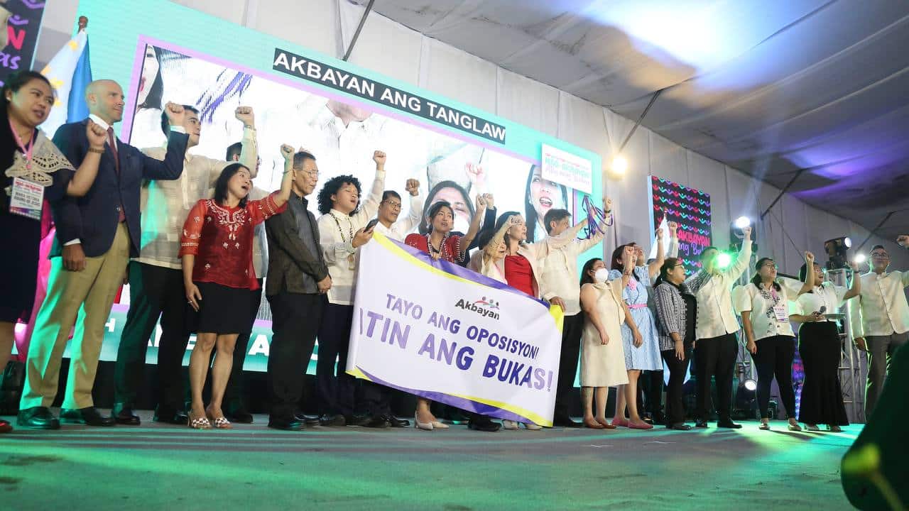 MANILA, Philippines — The Akbayan Party asserted on Thursday that it is the main and real opposition for the upcoming 2025 midterm elections, calling the Dutertes’ plan to run for Senate as ‘fake opposition.’Akbayan Party President Rafaela David said that the candidates they will send to the national elections are the real opposition.