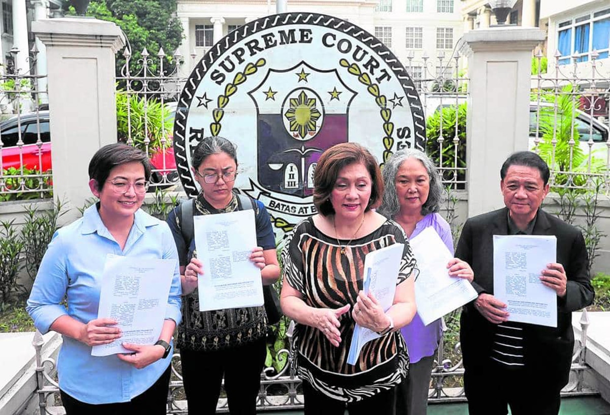 SC asked to stop transfer of P90-B PhilHealth funds