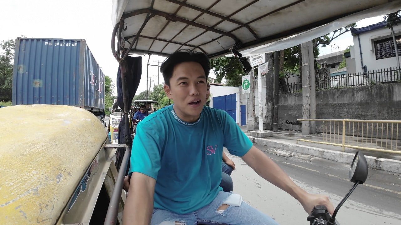 ‘SV’ Verzosa tries life as tricycle driver to assist younger household man