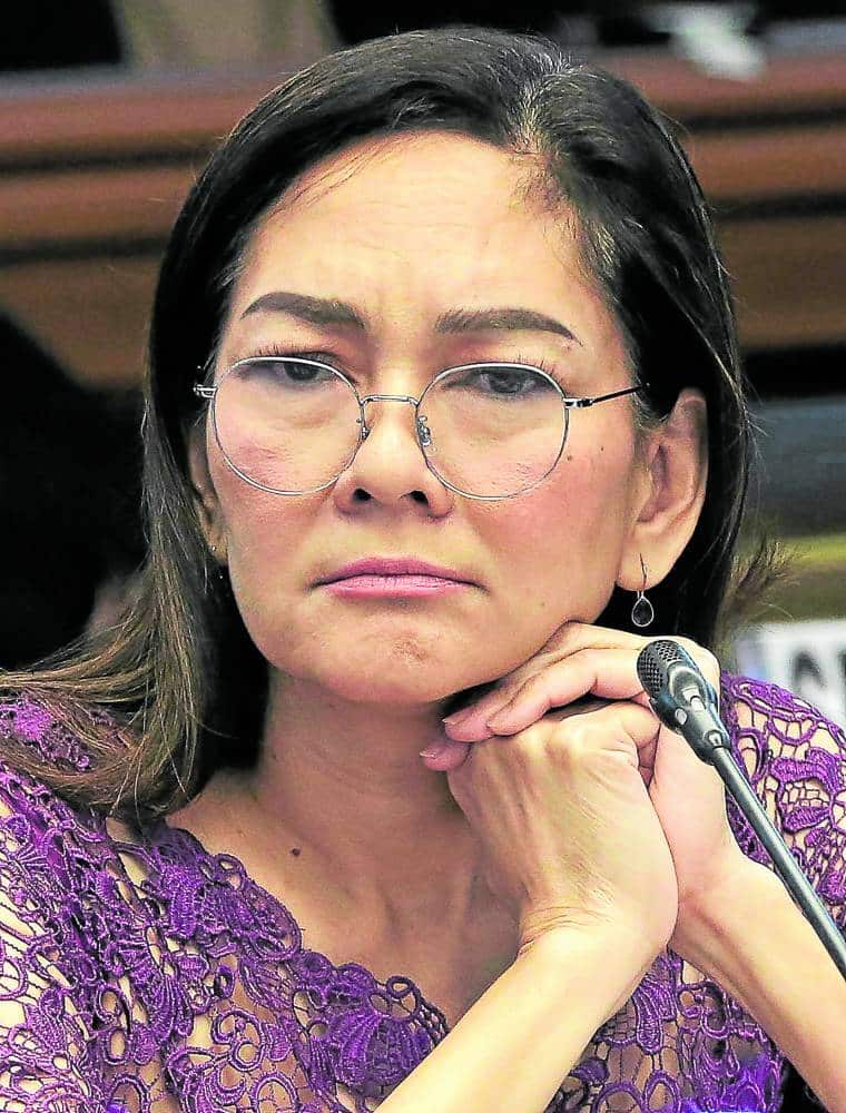 Risa Hontiveros