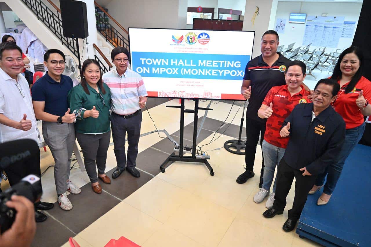 San Juan City Mayor Francis Zamora distributed flyers regarding mpox to barangay health workers and officials. The local government of San Juan and the Department of Health conducted a town hall meeting educating San Juaneño constituents regarding mpox.