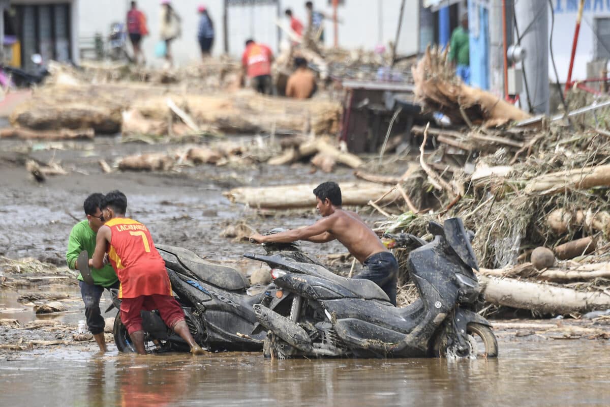 IN PHOTOS: Scenes of devastation as Kristine hits Philippines