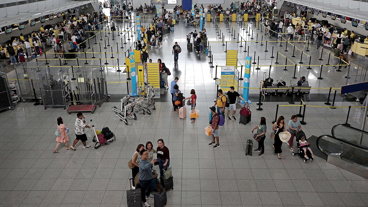 Sistem penanganan bagasi di Naia T3 menjadi lumpuh