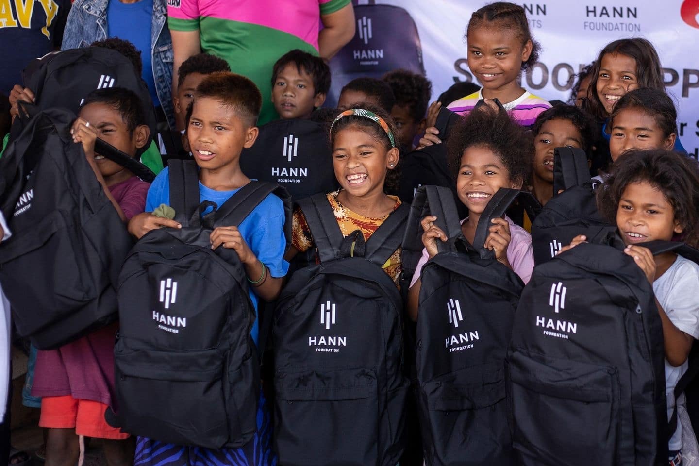 HELPING HAND “HFI is committed for the long haul to bringing hope and enhancing the qualityof lives through sustainable and impactful projects, one local community at a time,” said HFI general manager Ronnel Golimlim.